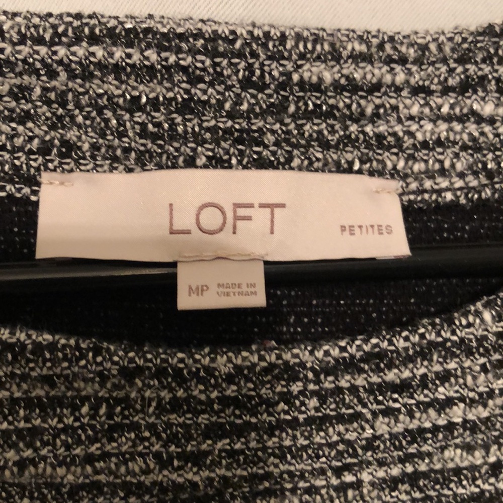 Loft black/white sweater - Picture 3 of 3